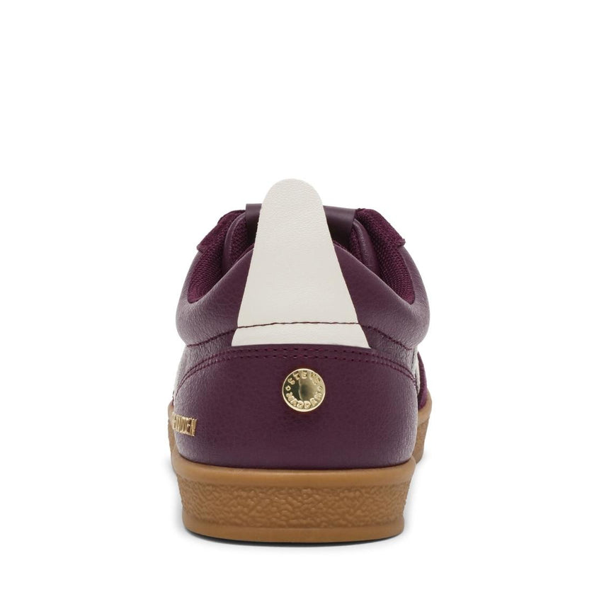 Degree Dark Cherry Lacquer Tenis Color Vino para Mujer