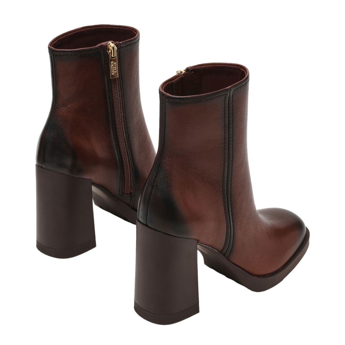 SHORTCUT COGNAC LEATHER