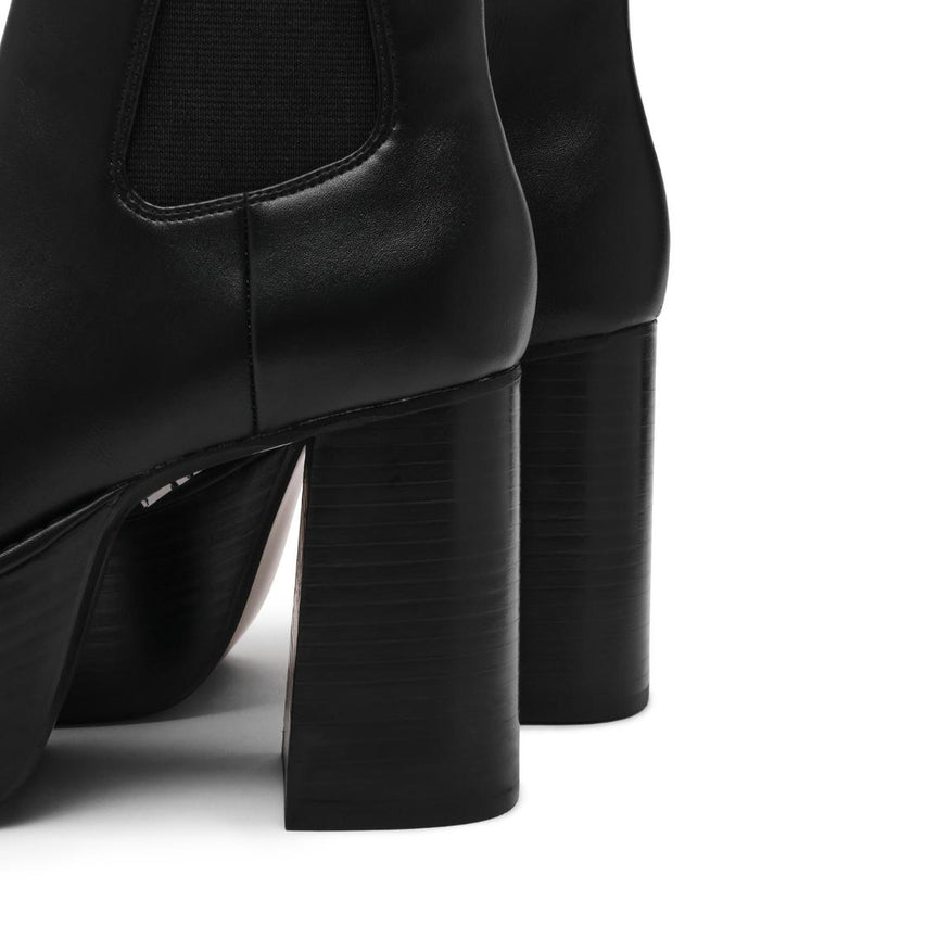 HEBRIDES BLACK