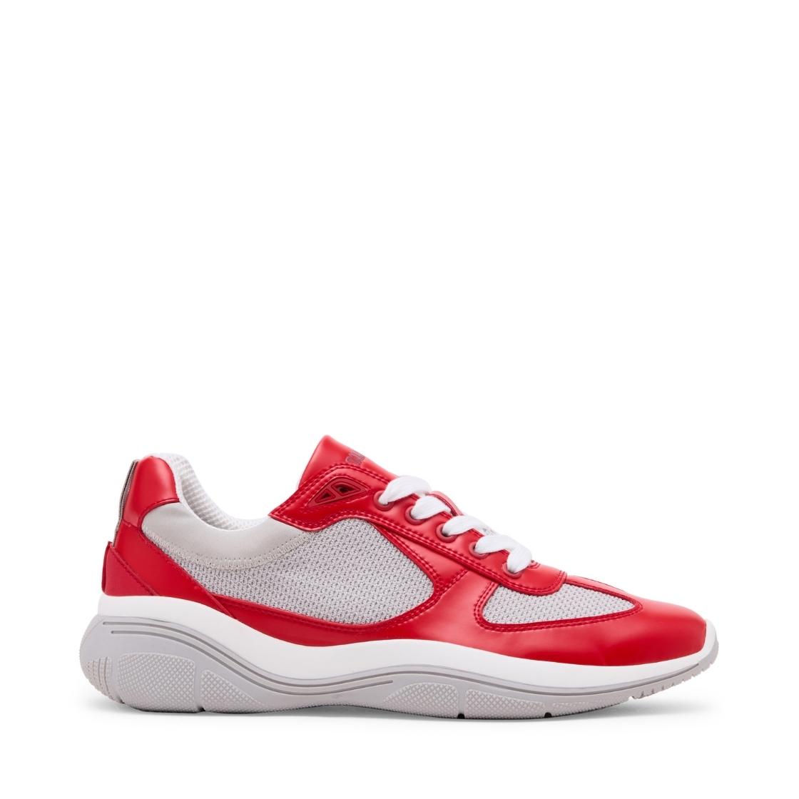 PREVALE RED