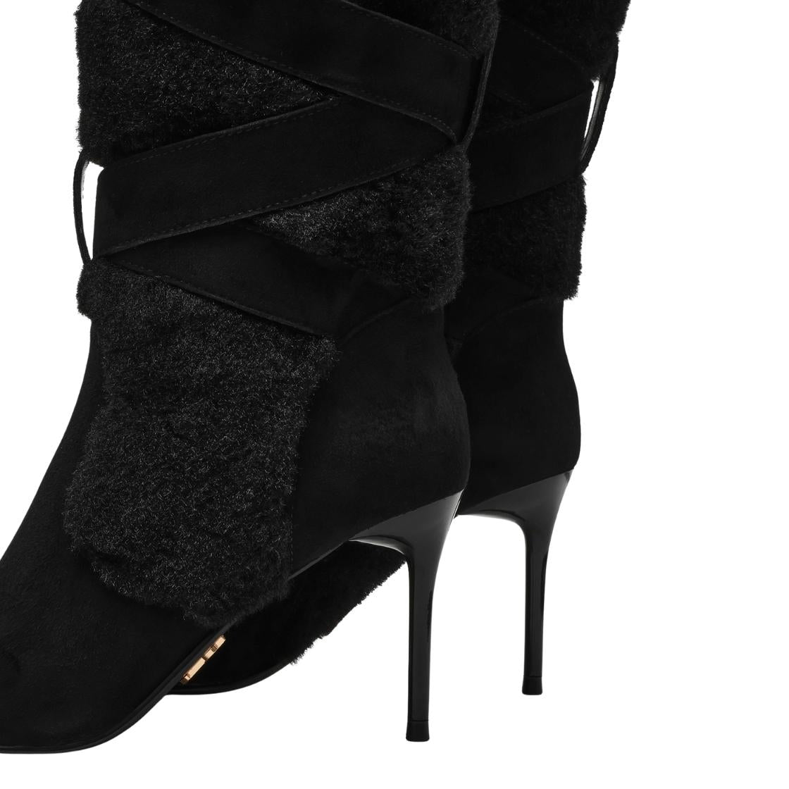 LAKEFRONT BLACK SUEDE