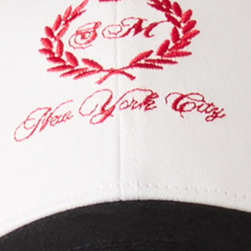 Gorra Clásica con Bordado Black/White