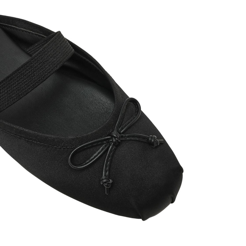 CUTESY BLACK SATIN