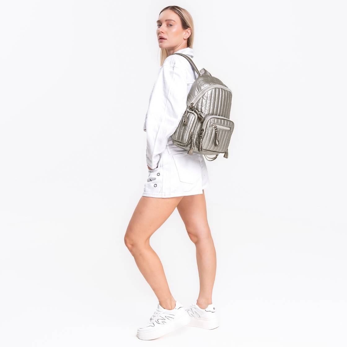 Bjasey Silver Mochila Plateada Acolchada