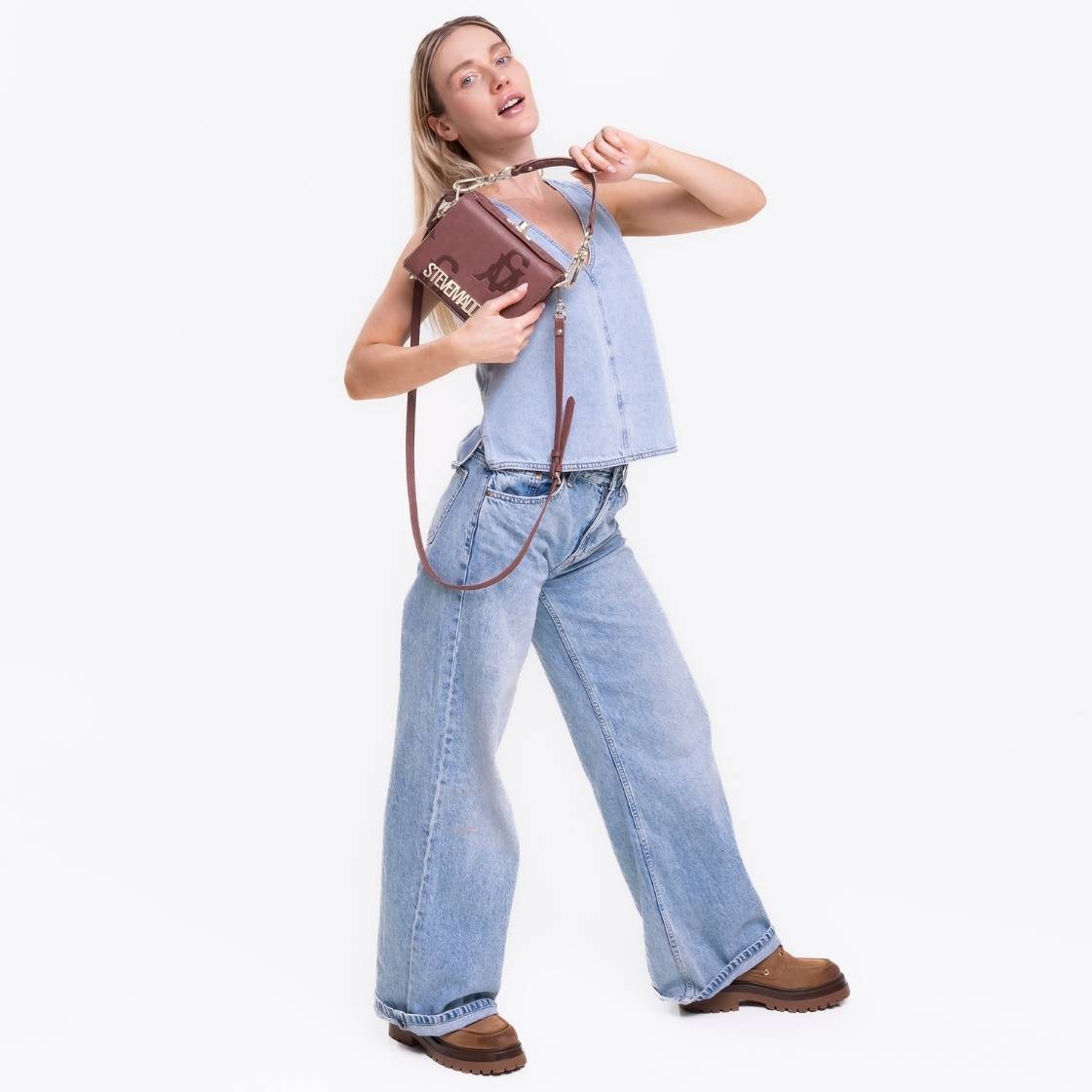 Bkrome X Wine Crossbody Vino