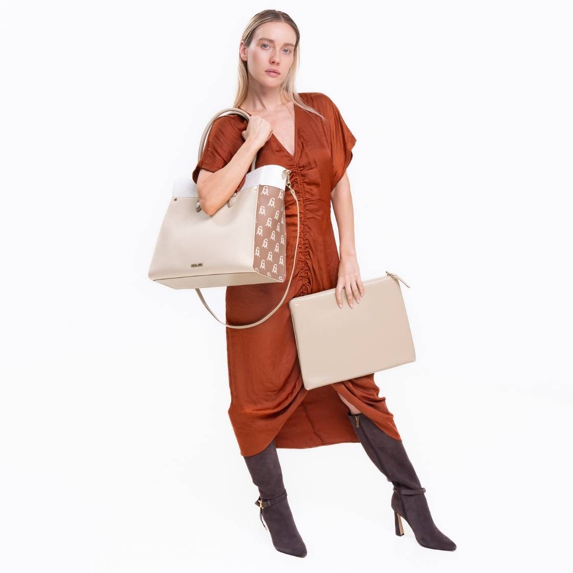 Bmario E Camel Multi Bolsa Beige con Cafe para Mujer