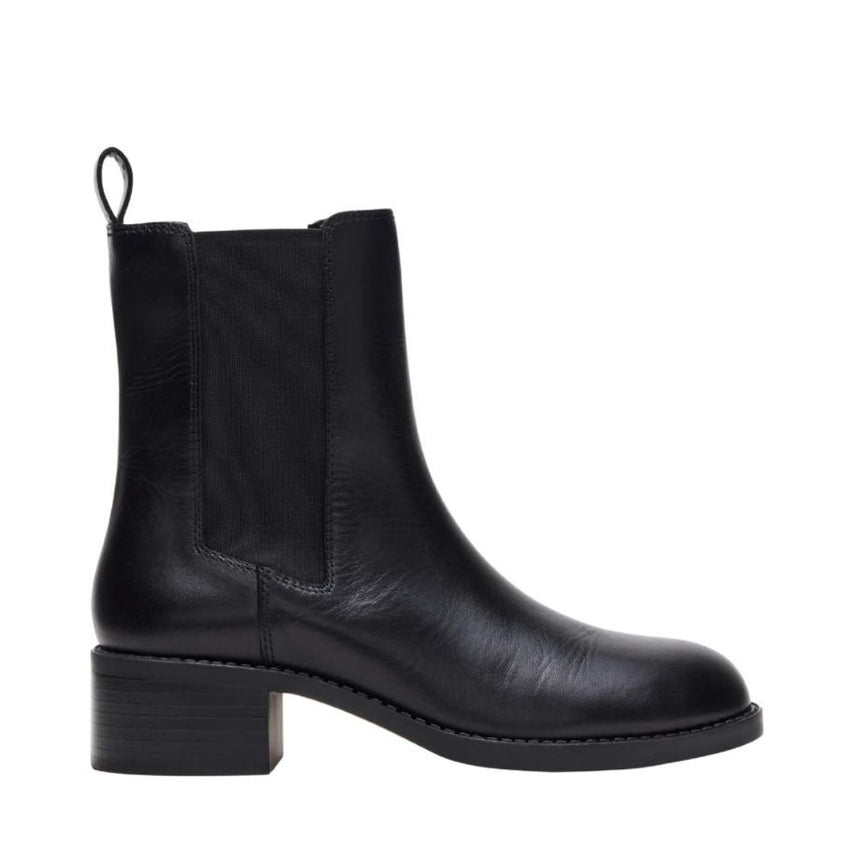 Kaplan Black Leather