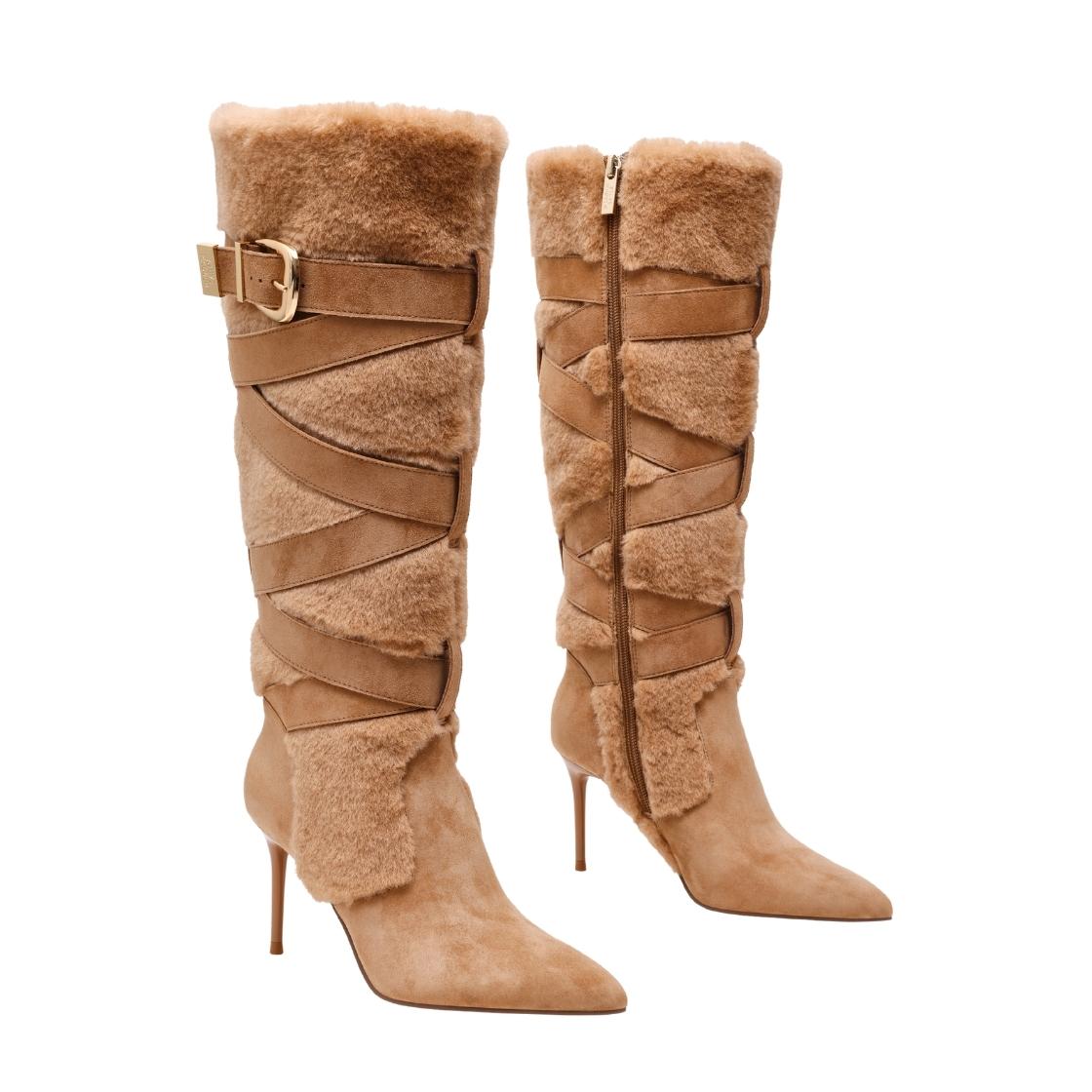 Lakefront Tan Suede Botas Afelpadas