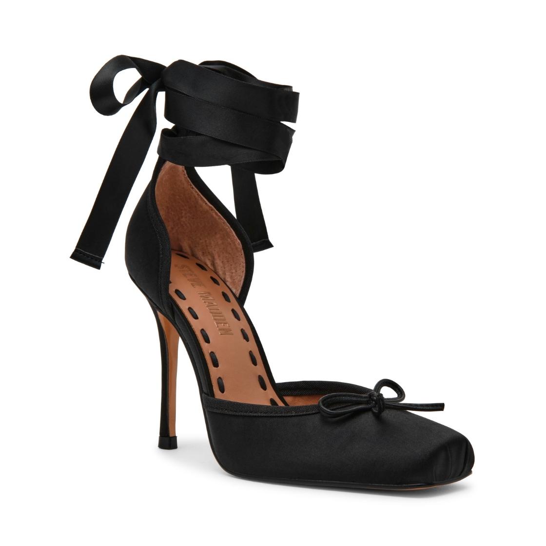 Larina Black Satin Balerinas de Tacón Negro