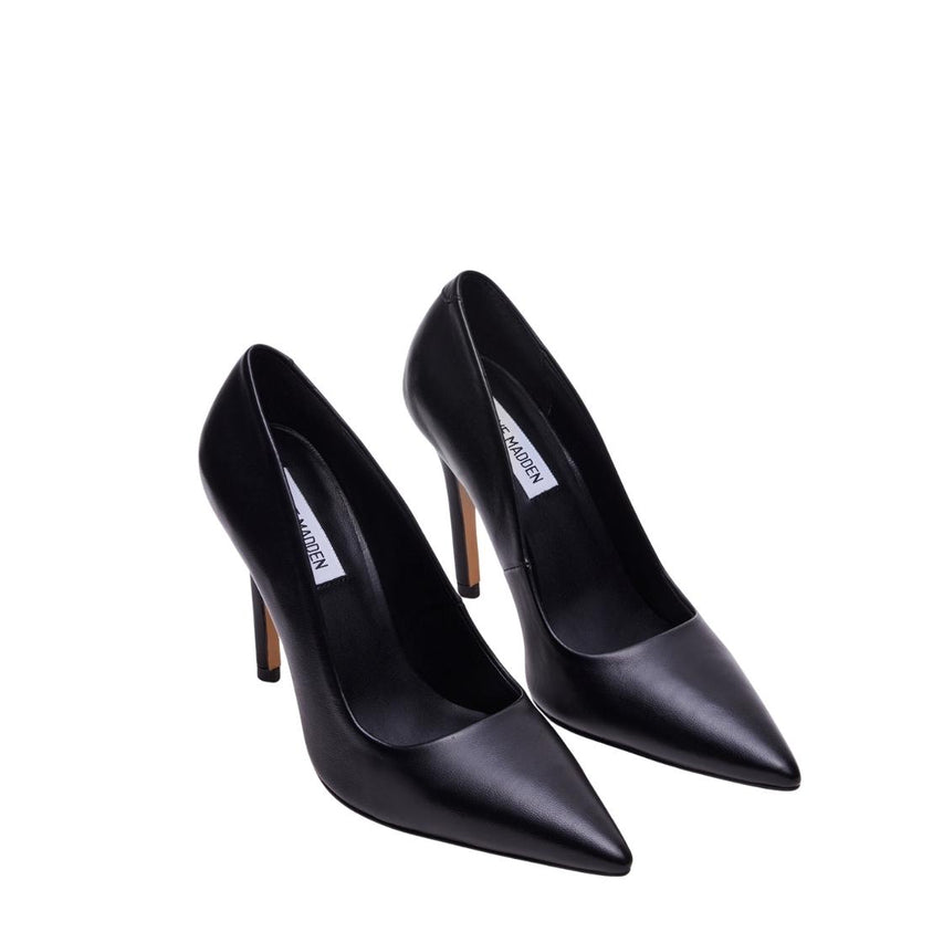 Larra Black Leather Tacones Negros