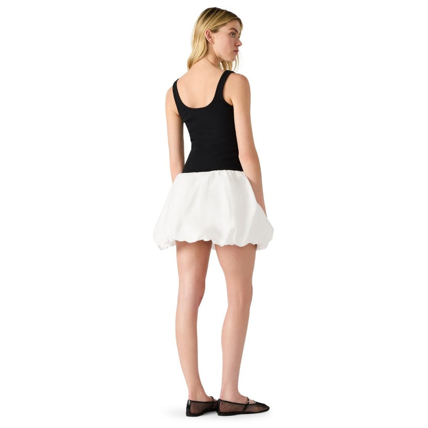Linnea Dress Black White Vestido Globo Negro con Blanco para Mujer