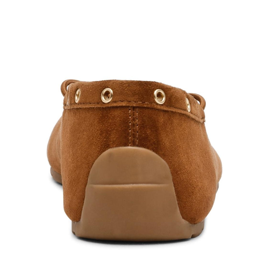 Pointe Chestnut Suede Flats de Gamuza Cafes para Mujer