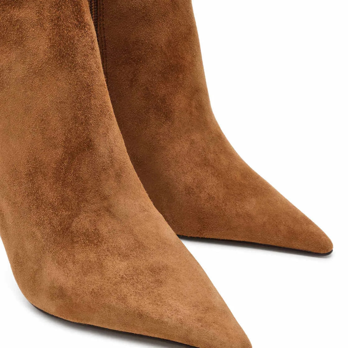 RATTLER CHESTNUT SUEDE