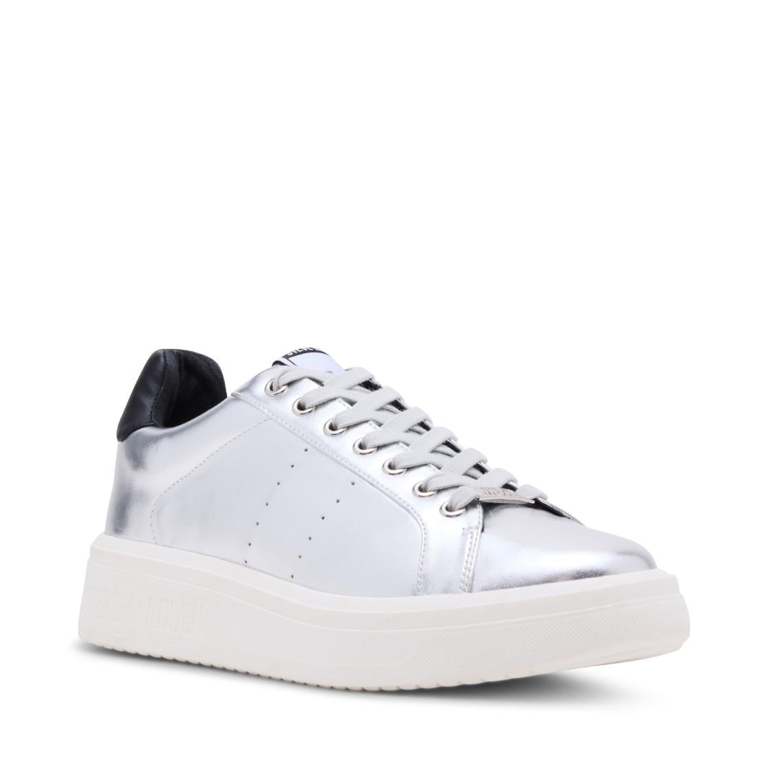 Rennzo Silver Tenis Plateados