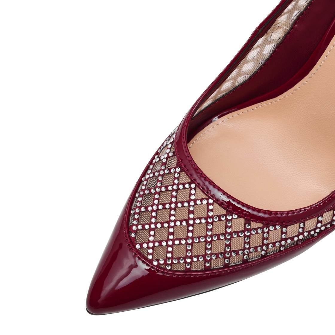 Saxxon Dark Cherry Patent Tacones de Malla con Brillos para Mujer